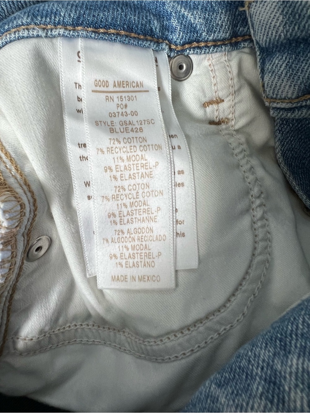 Good American Aline Bermuda Women’s Light Wash Denim Shorts size 24 - Picture 4 of 5